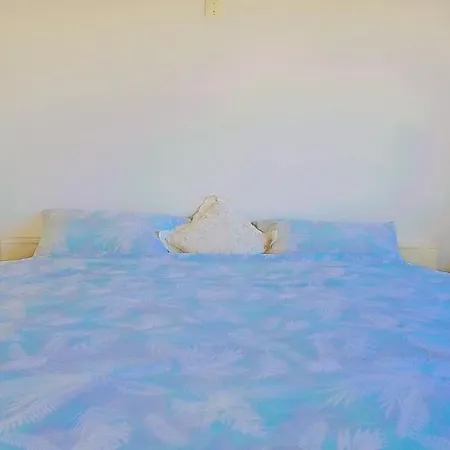 Apartament Beautiful 3 Big With Kitchen And Balcony *