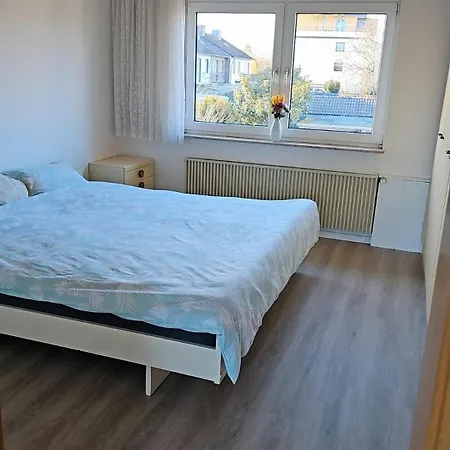Beautiful 3 Big With Kitchen And Balcony Lejlighed Kerpen (North Rhine-Westphalia)