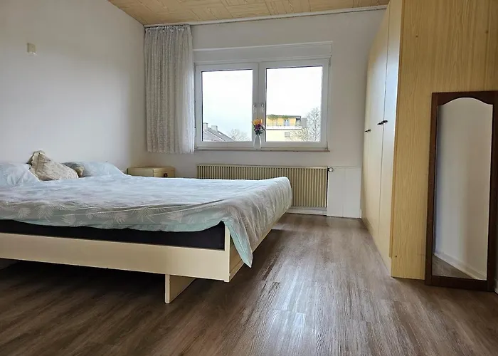 Beautiful 3 Big With Kitchen And Balcony