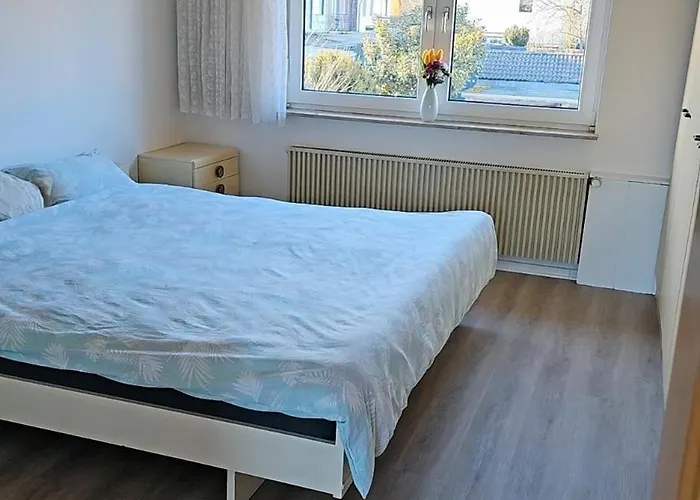 Beautiful 3 Big With Kitchen And Balcony Apartment Kerpen (North Rhine-Westphalia)