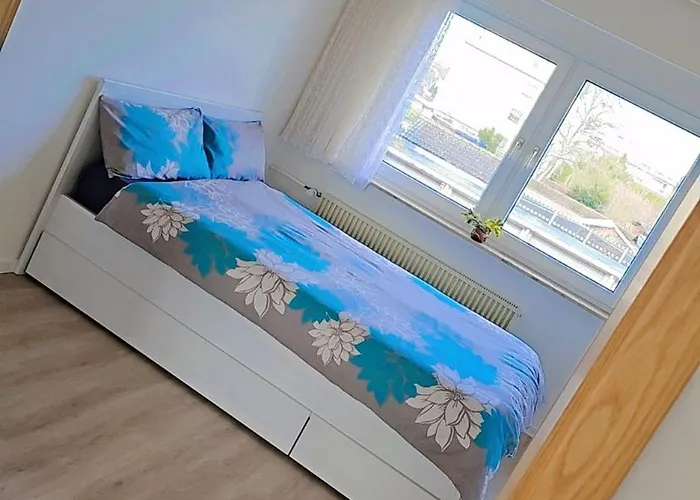 Beautiful 3 Big With Kitchen And Balcony Kerpen (North Rhine-Westphalia)