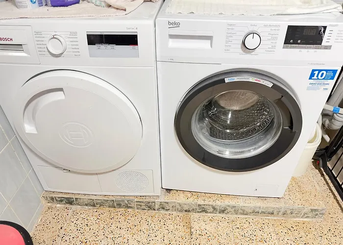 Beautiful 3 Big With Kitchen And Balcony Apartment *